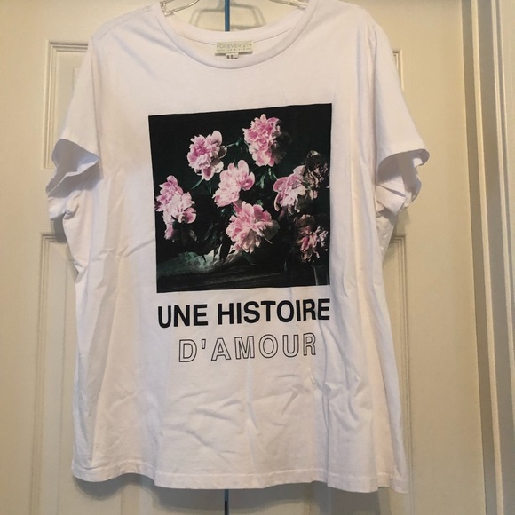 Forever 21 Tops - Women’s Plus Graphic Tee